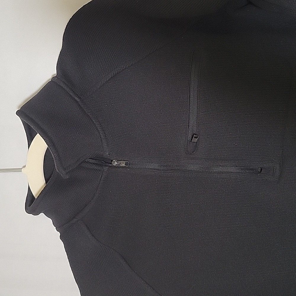 Women's Under Armour Quarter Zip Jacket Size Small - Picture 3 of 7